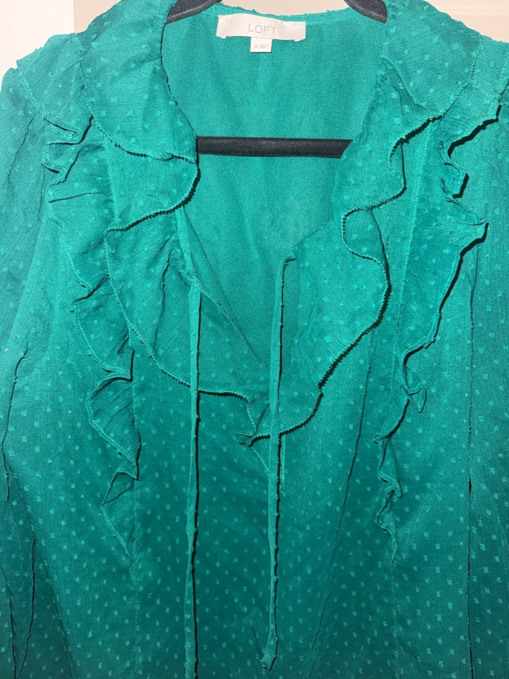 LOFT Blouse - Picture 3 of 4